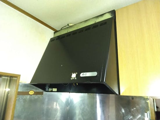 工事前　神奈川県相模原市のお客様のレンジフード交換工事