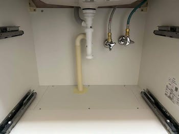 神奈川県愛甲郡のお客様の洗面化粧台交換工事　具体的な工事内容1