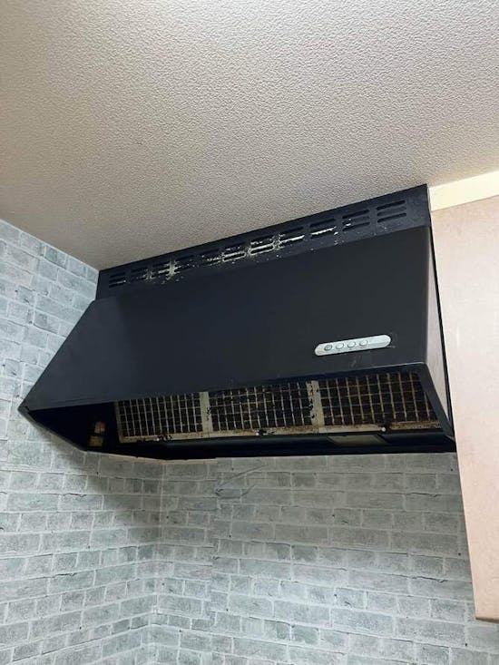 工事前　埼玉県鴻巣市のお客様のレンジフード・ビルトインコンロ交換工事