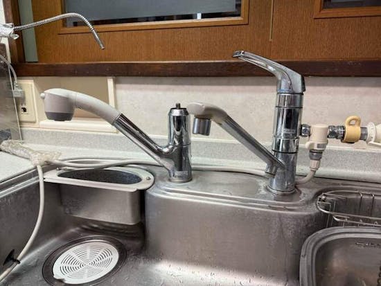 工事前　栃木県矢板市のお客様のキッチン水栓、洗面化粧台工事