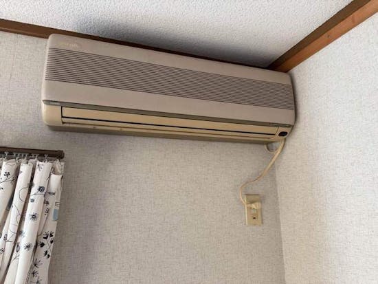 工事前　静岡県富士宮市のお客様のエアコン交換工事