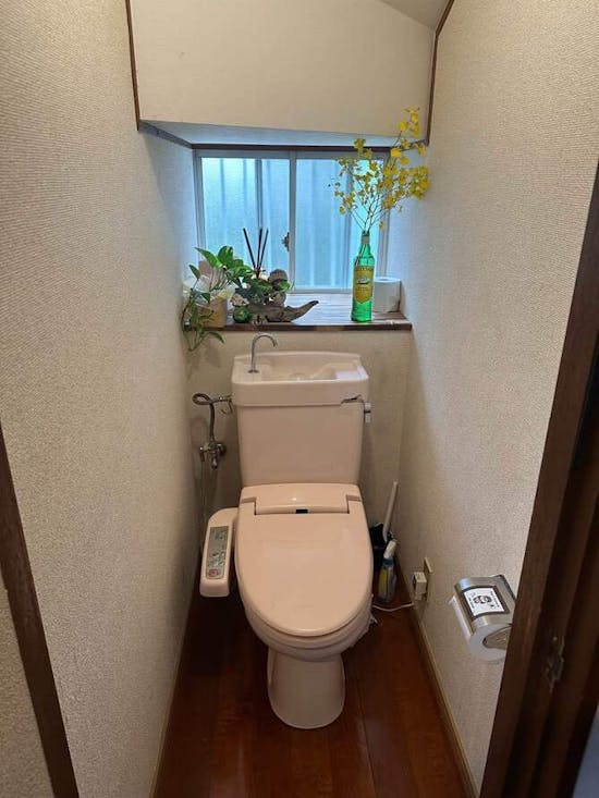 工事前 神奈川県愛甲郡のお客様のトイレ交換工事