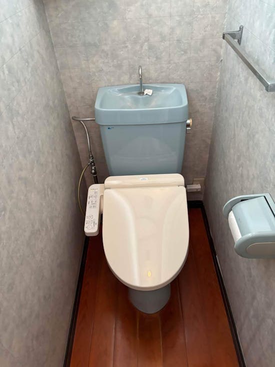 工事前 茨城県かすみがうら市のお客様のTOTOトイレ交換工事