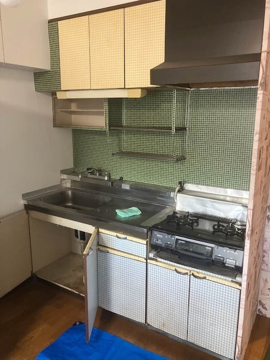 工事前　愛知県名古屋市のお客様のレンジフード・セクショナルキッチン交換工事