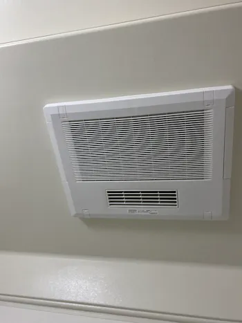 埼玉県日高市のお客様の浴室暖房乾燥機交換工事