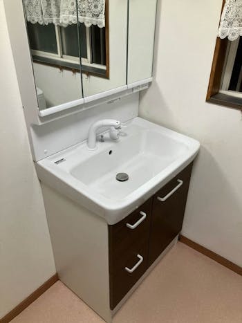 群馬県前橋市のお客様の洗面台交換工事