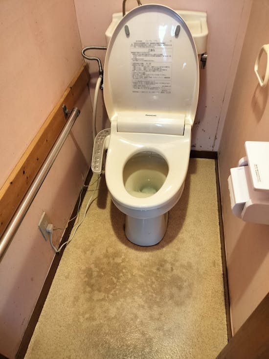 工事前 相模原市南区のお客様のトイレ工事