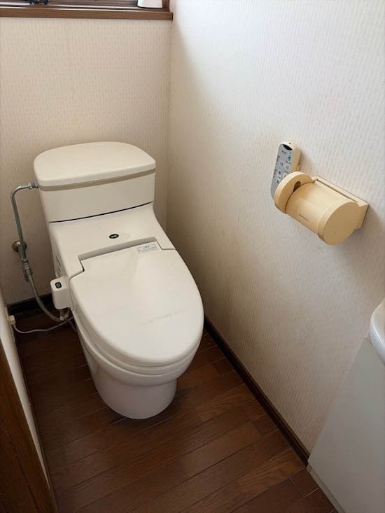 工事前 千葉県茂原市のお客様のトイレ、ビルトインコンロ・レンジフード交換工事