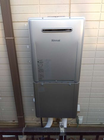 東京都立川市のお客様の給湯器交換工事