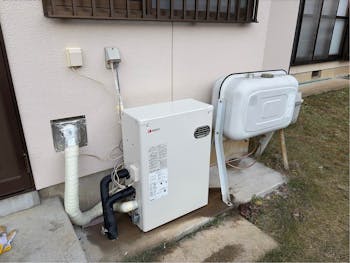 山梨県大月市のお客様の給湯器工事 