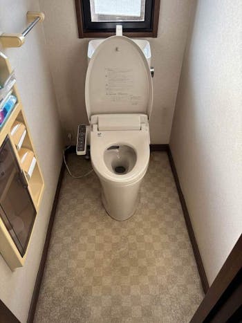茨城県坂東市のお客様の2Fトイレ交換工