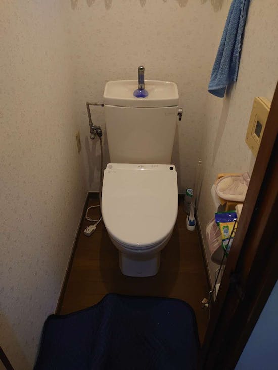 工事前　東京都練馬区のお客様のシャワートイレ交換工事