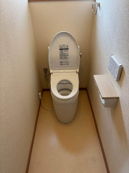 工事後　茨城県美浦村のお客様のEX便器（補高便座５０）取付工事