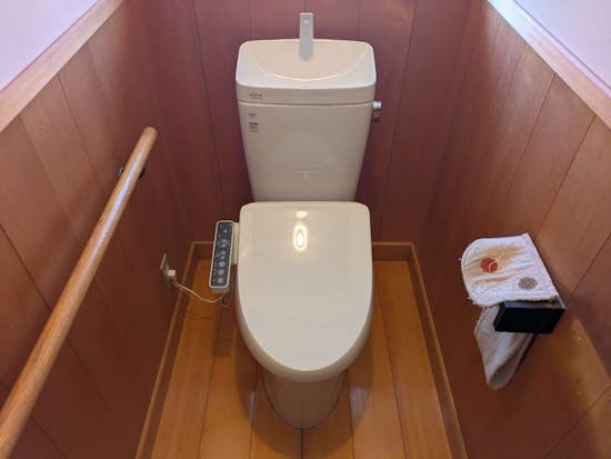 工事後　静岡県御殿場市のお客様のトイレ交換工事（１F）