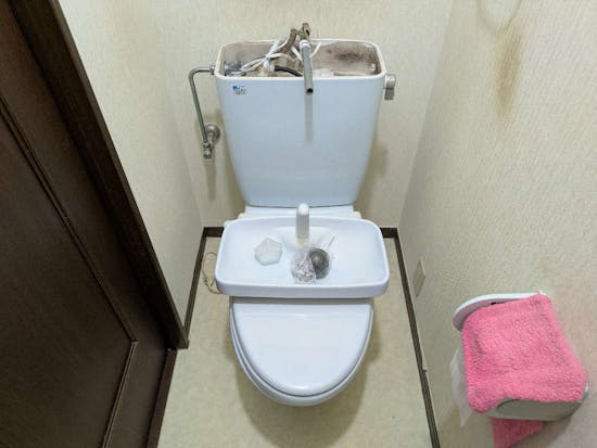 工事前　静岡県静岡市のお客様のトイレ交換工事 