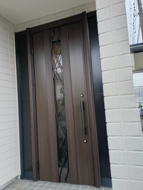 工事後　高崎市のお客様の玄関ドア工事