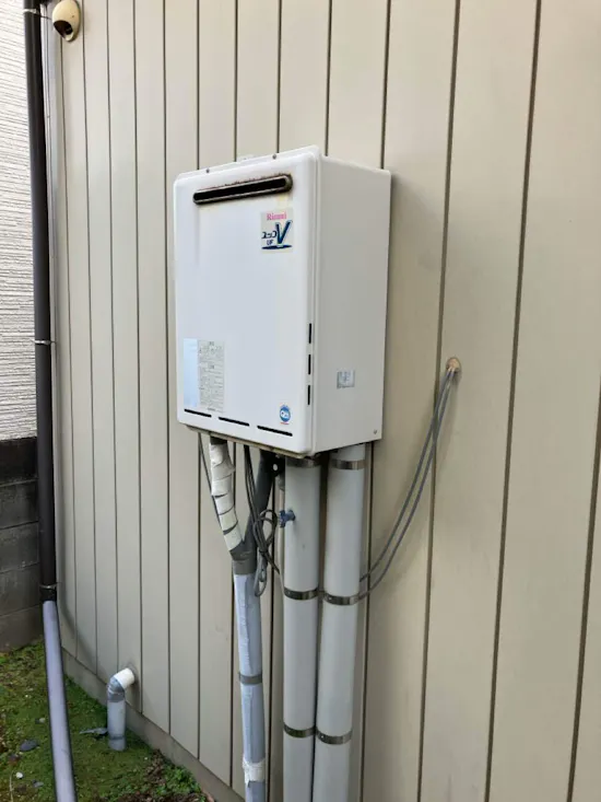 工事前　新潟県新潟市のお客様の給湯器交換工事