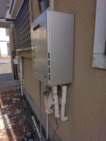 神奈川県横須賀市のお客様のガス給湯器交換工事