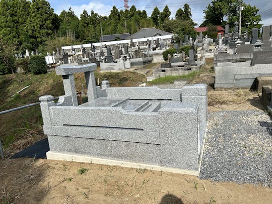 工事前 香取市のお客様のお墓周り整地工事