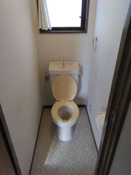 工事前　神奈川県秦野市のお客様のトイレ交換工事