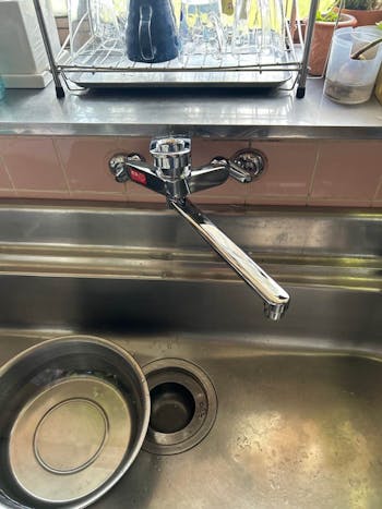宮城県仙台市宮城野区のお客様のキッチン壁付け混合栓工事