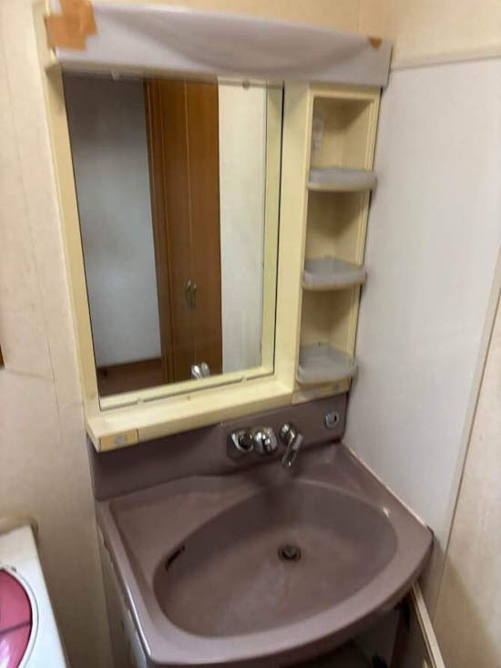 工事前　茨城県水戸市のお客様の洗面化粧台交換工事