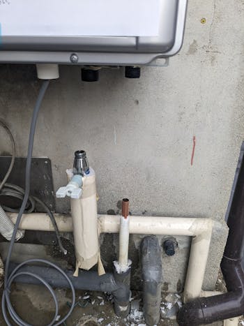 名古屋市港区のお客様の給湯器工事　具体的な工事内容2