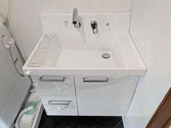 静岡県磐田市のお客様の洗面化粧台交換工事
