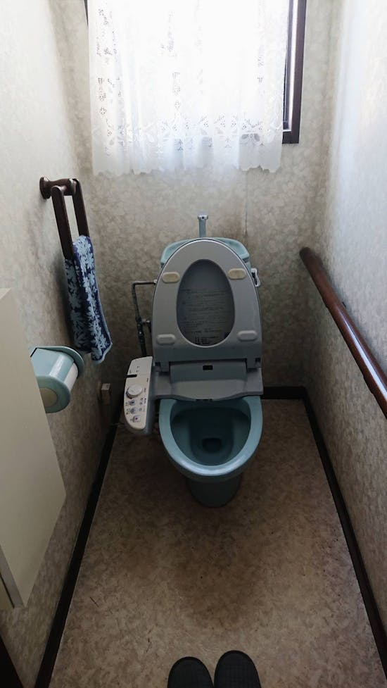 工事前 亀岡市のお客様のトイレ工事
