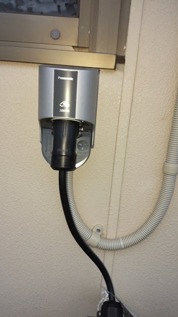 前橋市のお客様の太陽光発電・蓄電池・EV（PHEV）工事　具体的な工事内容1