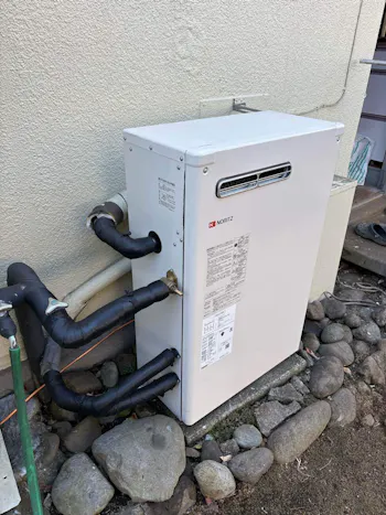 神奈川県相模原市のお客様の石油給湯器交換工事