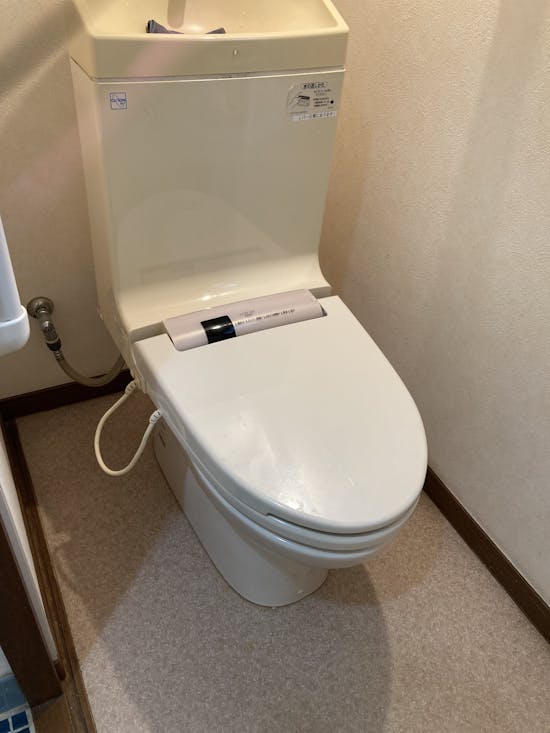 工事前　静岡県のお客様のトイレ交換工事