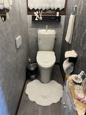 山梨県のお客様の引き戸玄関ドア、洗面化粧台工事、トイレ工事パック　具体的な工事内容3