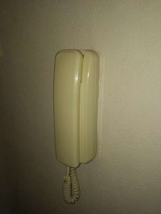 工事前　東京都青梅市のお客様のドアホン交換工事