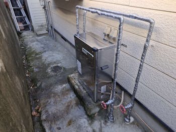 宮城県仙台市のお客様の石油給湯器交換工事