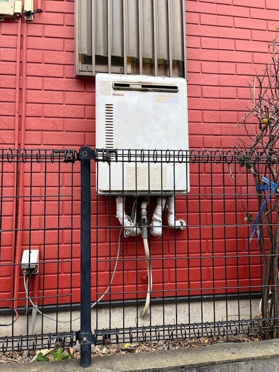 工事前　埼玉県久喜市のお客様の給湯器交換工事