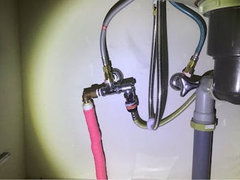 広島県広島市のお客様のキッチン水栓取替工事　具体的な工事内容1