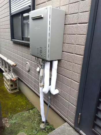 東京都八王子市のお客様の給湯器交換工事