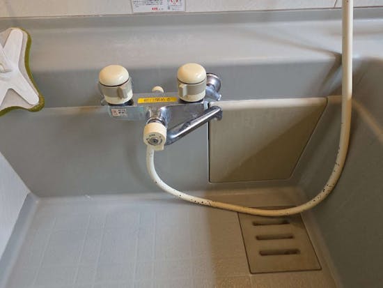 工事前　栃木県日光市のお客様のバス水栓交換工事