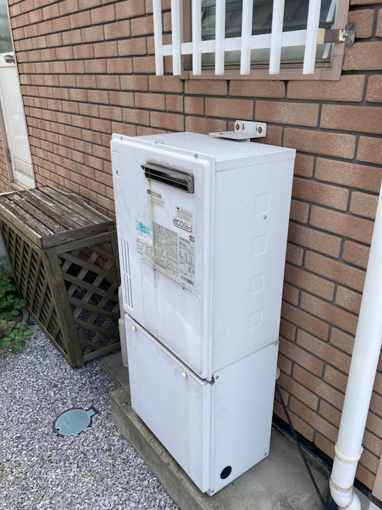 工事前　埼玉県のお客様の給湯器交換工事