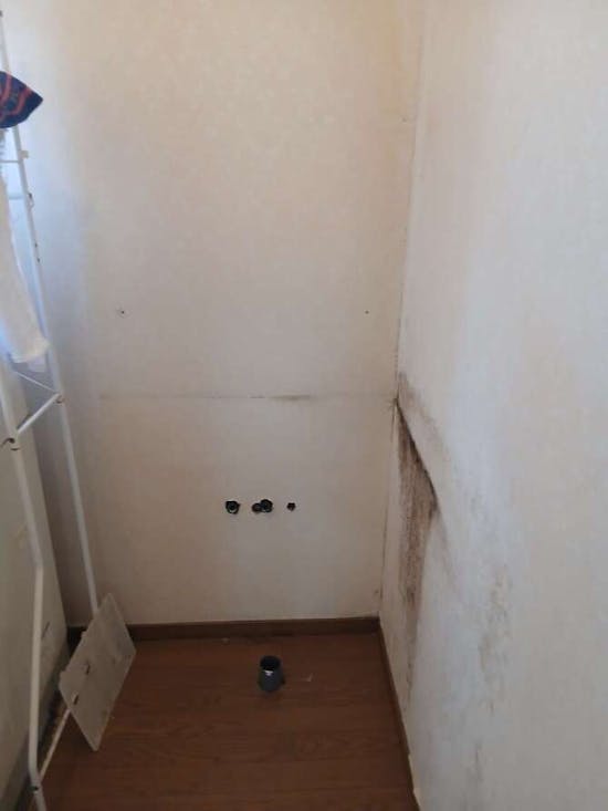 工事前　茨城県水戸市のお客様の洗面化粧台交換工事