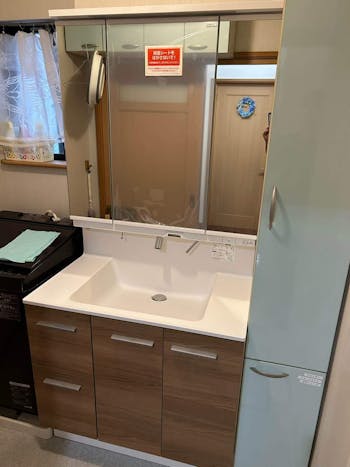 神奈川県相模原市のお客様の洗面化粧台交換工事 