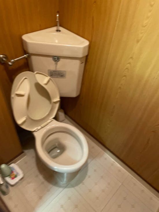 工事前　神奈川県小田原市のお客様のトイレ交換工事