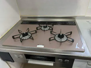 東京都八王子市のビルトインコンロ、レンジフード交換工事　具体的な工事内容1