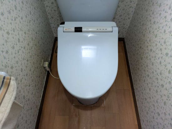 工事前　静岡県静岡市のお客様の温水洗浄便座交換工事