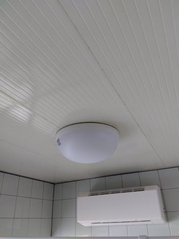 八王子市のお客様のスマイルサービス浴室照明交換工事