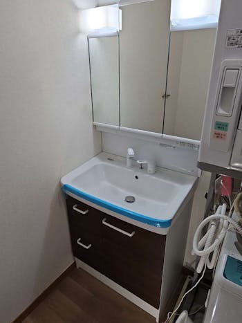 三重県津市のお客様の洗面化粧台交換工事