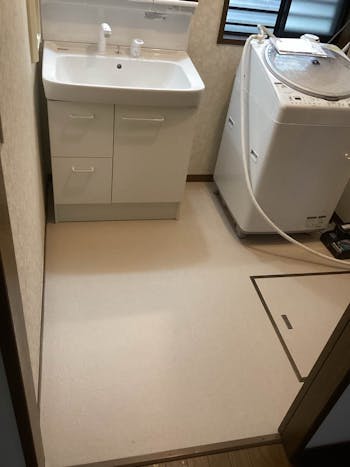 神奈川県小田原市のお客様の洗面化粧・内装 工事