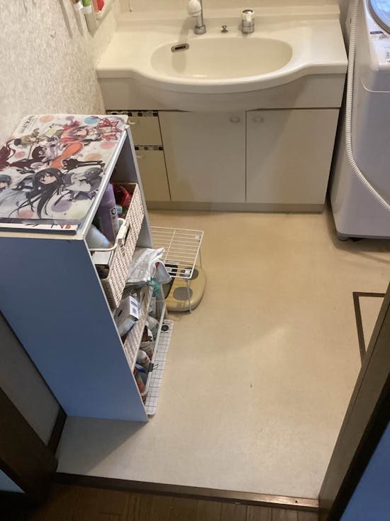 工事前　神奈川県小田原市のお客様の洗面化粧・内装　工事