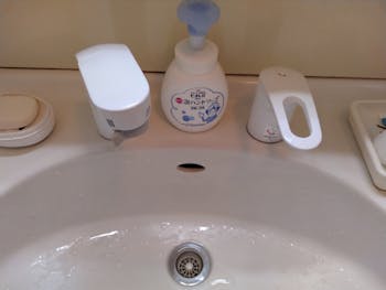 習志野市のお客様の洗面水栓交換工事　具体的な工事内容1